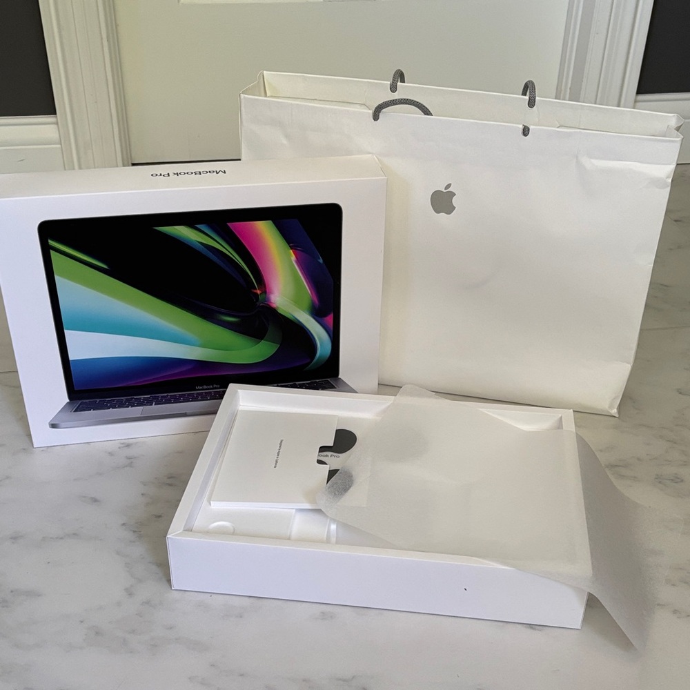 Apple MacBook Pro 13” Empty Box and Bag
